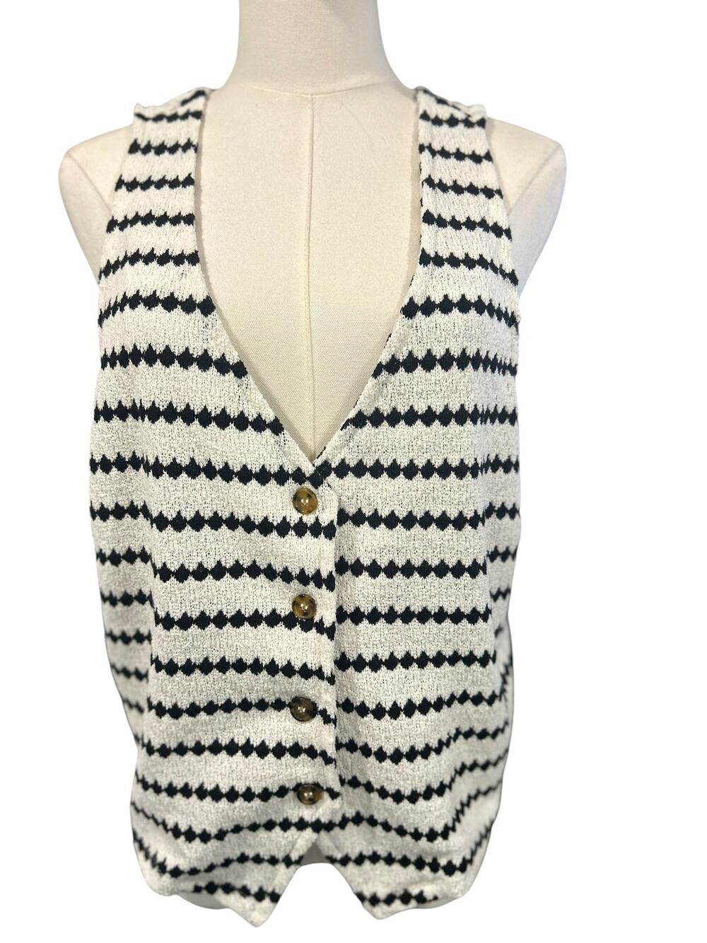 Madden Girl New Knit Tank Top Vest V Neck Nautical SZ 1x Black White Stripe